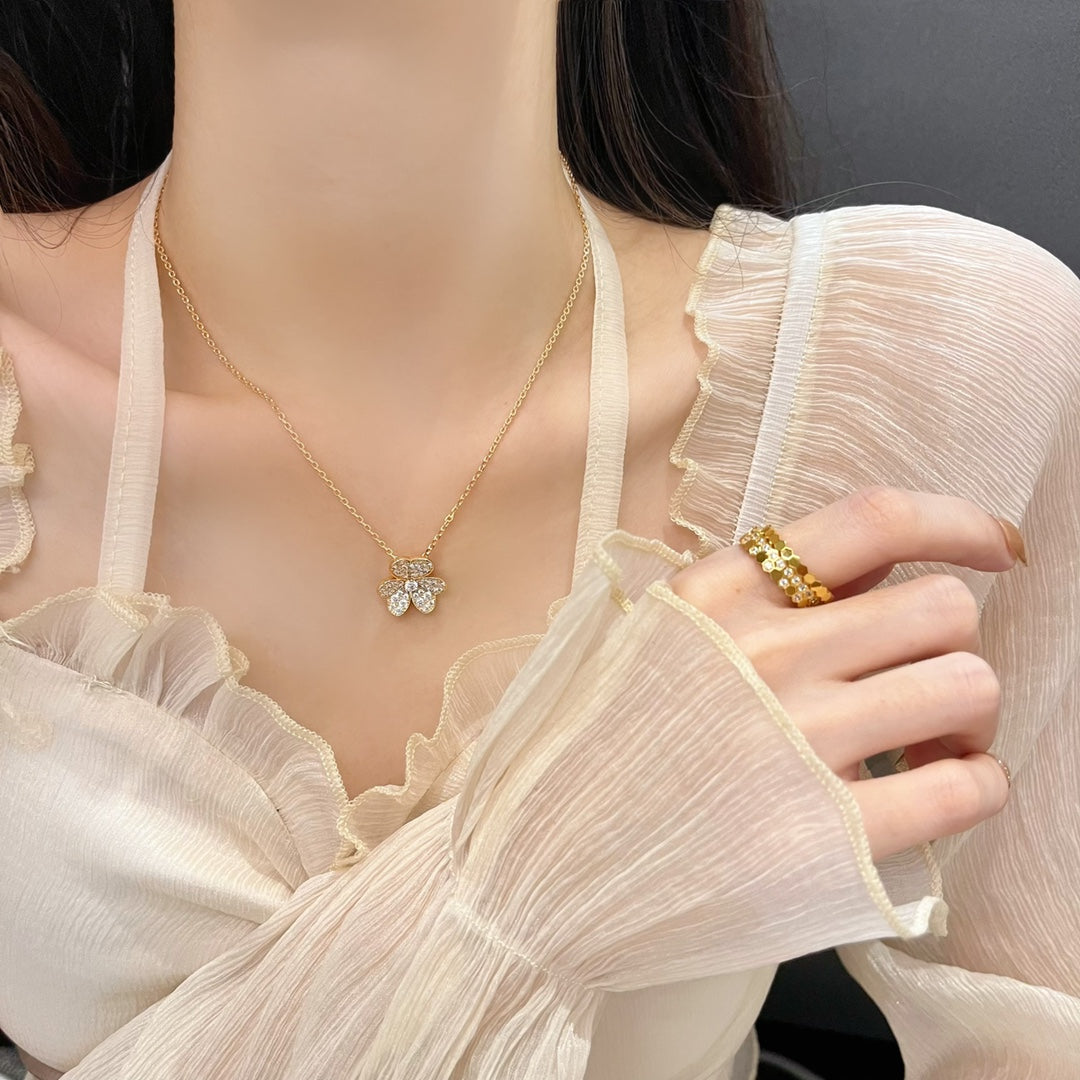 [Bling Jewelrys ]BLUMEN-DIAMANT-HALSKETTE