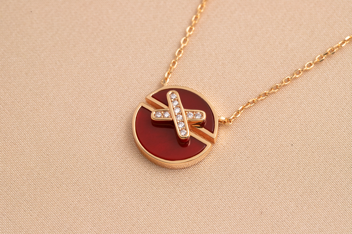 {"[Bling Jewelrys ]JEUX DE PINK GOLD DIAMOND NECKLACE": "[Bling Jewelry] JEUX DE HALSKETTE AUS ROSEGOLD MIT DIAMANTEN"}
