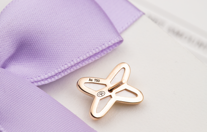 {
"Bling Jewelrys ": "ブリングジュエリー ホワイトマザーオブパール ピンクゴールド ダイヤモンドピアス"
}