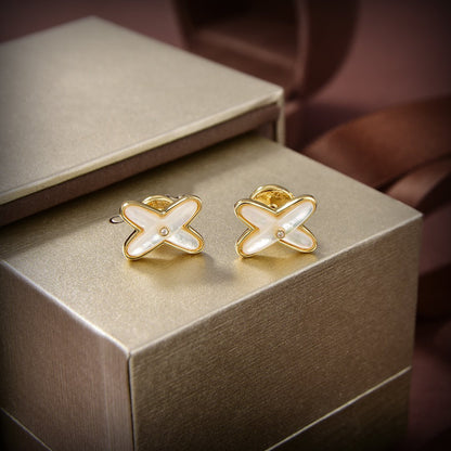 [Bling Jewelrys ]JEUX DE WHITE MOP GOLD DIAMOND EARRINGS