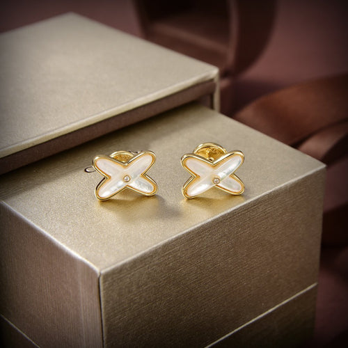 [Bling Jewelrys ]JEUX DE WHITE MOP GOLD DIAMOND EARRINGS