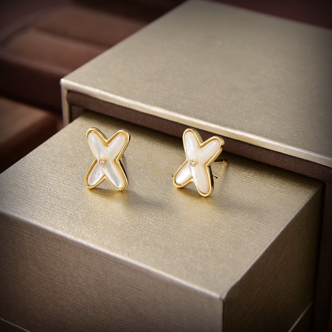 [Bling Jewelrys ]JEUX DE WHITE MOP GOLD DIAMOND EARRINGS