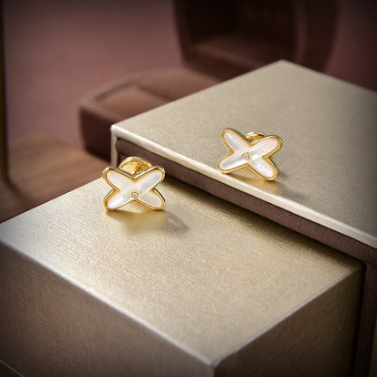 [Bling Jewelrys ]JEUX DE WHITE MOP GOLD DIAMOND EARRINGS