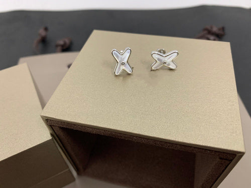 [Bling Jewelrys] JEUX OHRRINGE MIT WEISSEM PERLMUTT, SILBER UND DIAMANTEN