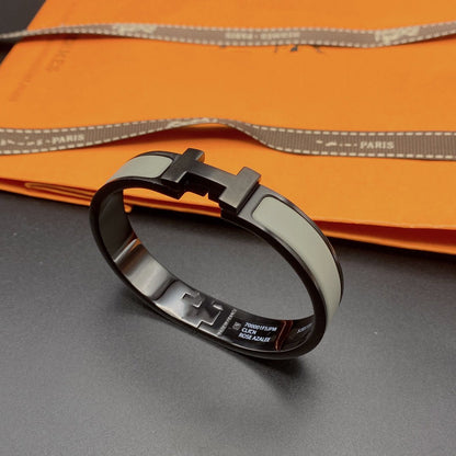 [Bling Jewelrys ]CLIC HM SO BLACK GREY BRACELET
