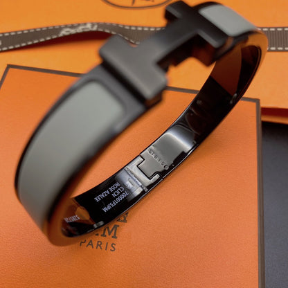 [Bling Jewelrys ]CLIC HM SO BLACK GREY BRACELET