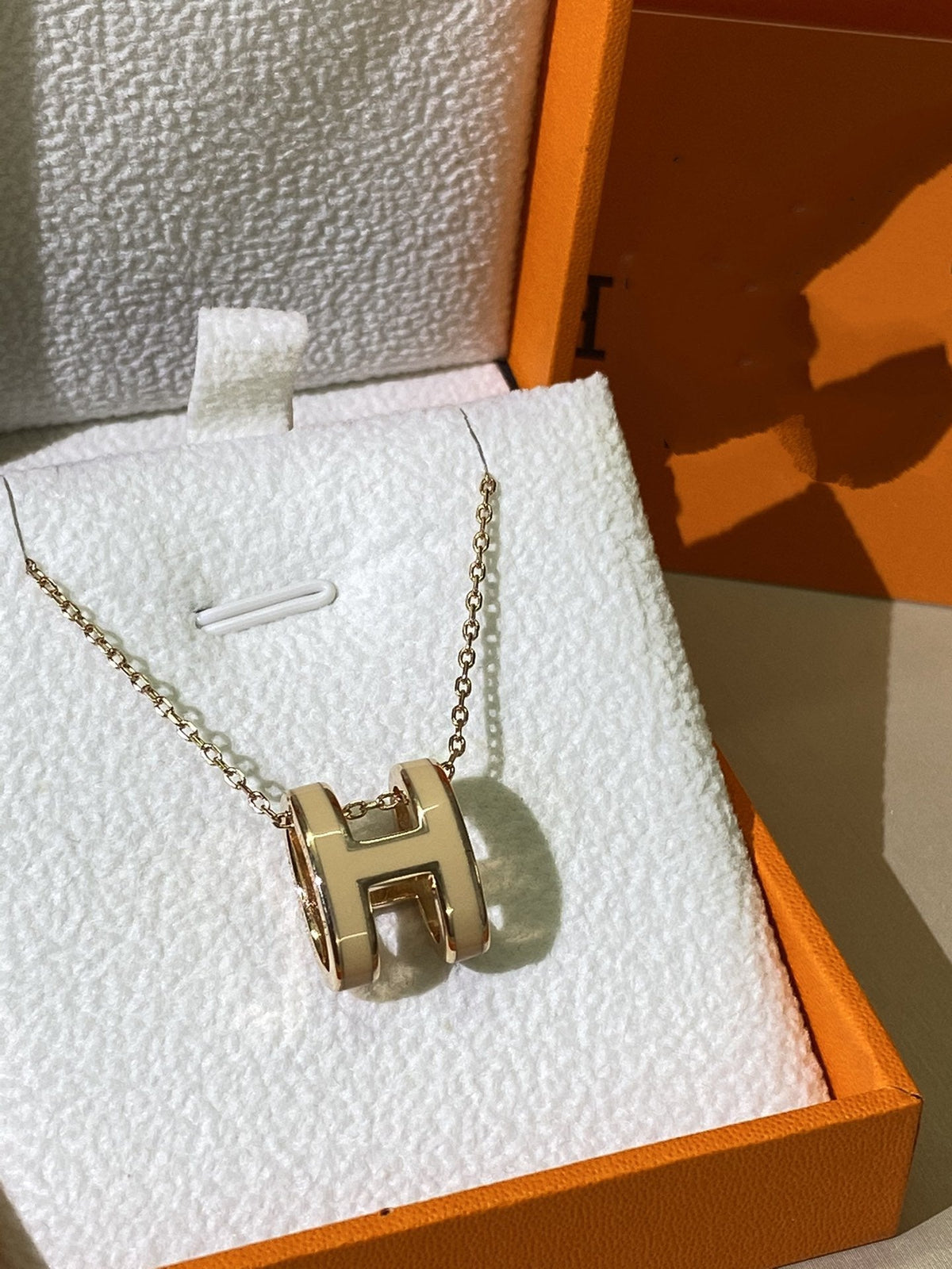 [Bling Jewelrys ]HM CLIC YELLOW ENAMEL GOLD NECKLACE