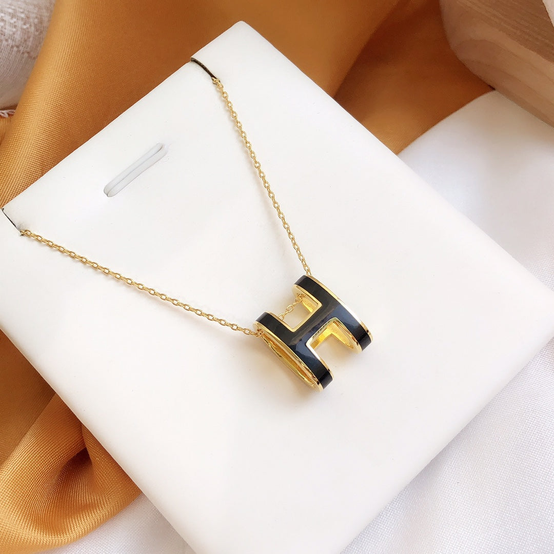 [Bling Jewelrys ]HM CLIC BLACK ENAMEL GOLD NECKLACE