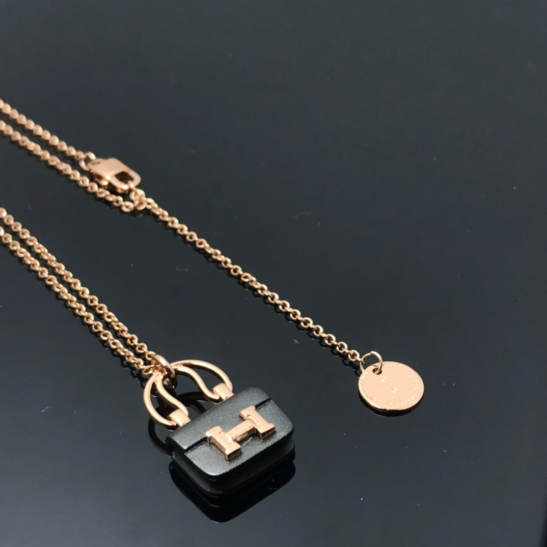 [Bling Jewelry] DAMEN-HALSKETTE MIT HM AMULETTES CONSTANCE-ANHÄNGER