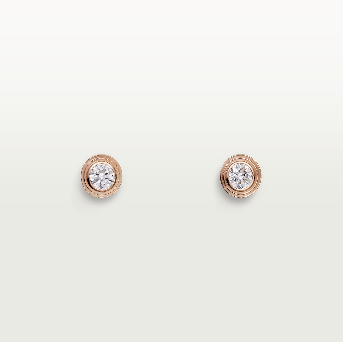 {
  "Bling Jewelrys": "ブリングジュエリー",
  "DAMOUR DIAMOND EARRINGS": "ダムール ダイヤモンドピアス"
}