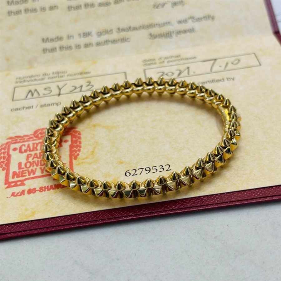 {
  "[Bling Jewelrys ]": "CLASH GOLD ARMBAND"
}