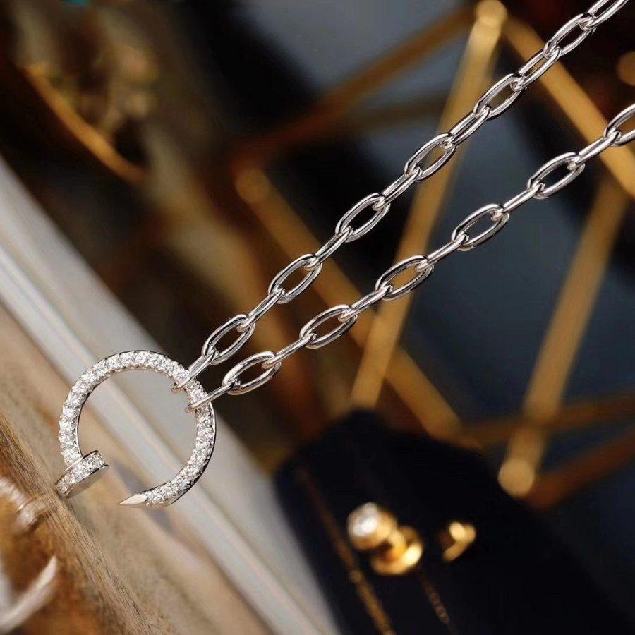 {
  "Bling Jewelrys ": "Bling Jewelrys ",
  "JUSTE NECKLACE DIAMONDS": "JUSTE HALSKETTE DIAMANTEN"
}