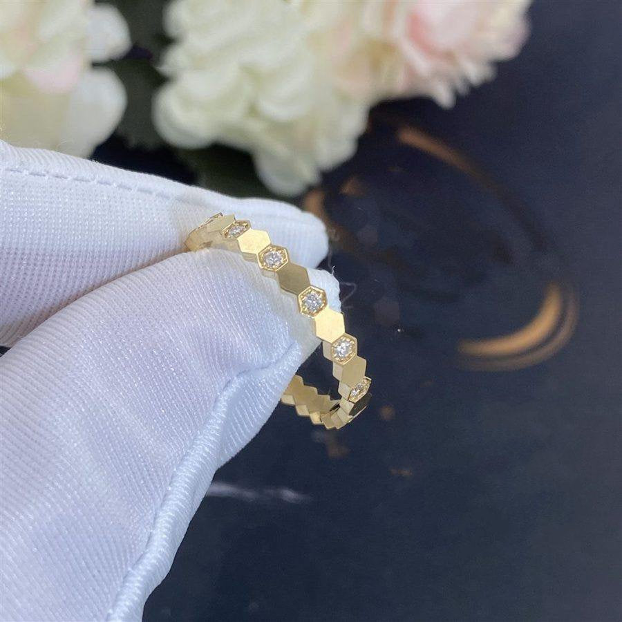 {
  "Bling Jewelrys": "Bling Jewelry",
  "BEE LOVE RING GOLD DIAMOND": "BIENEN-LIEBESRING GOLD DIAMANT"
}
