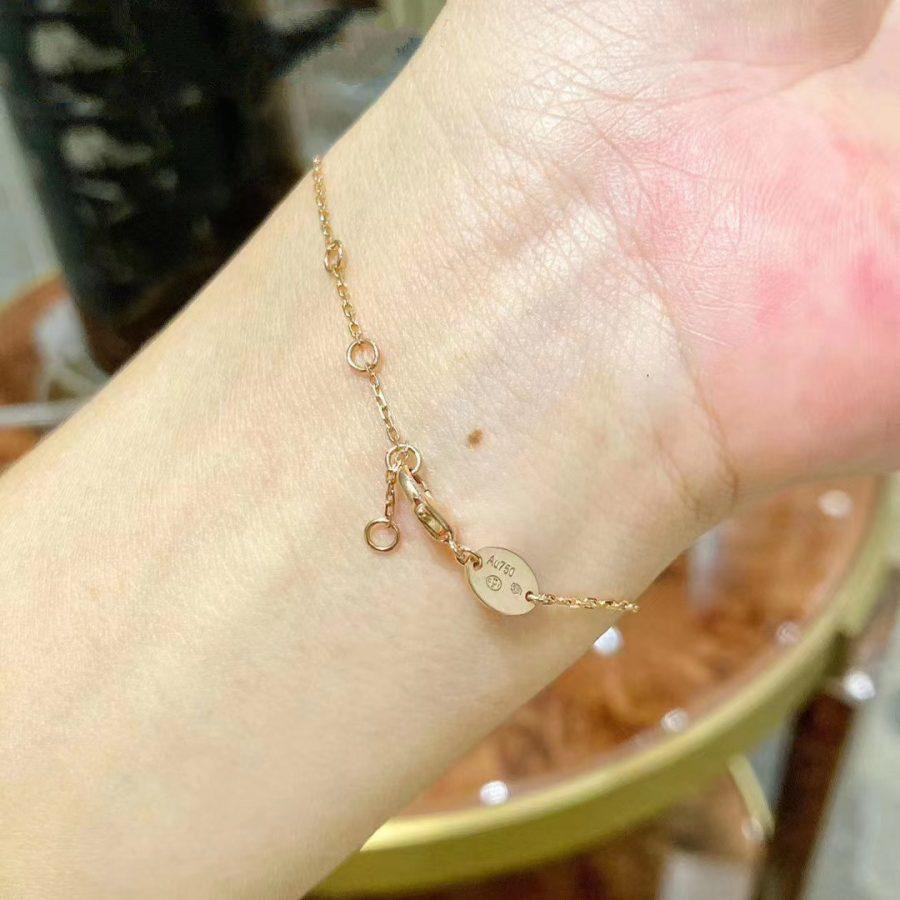 {
  "Bling Jewelrys": "Bling Jewelrys",
  "JEUX DE BRACELET MOP PINK GOLD DIAMONDS": "ARMBAND-SET PERLMUTT ROSÉGOLD DIAMANTEN"
}