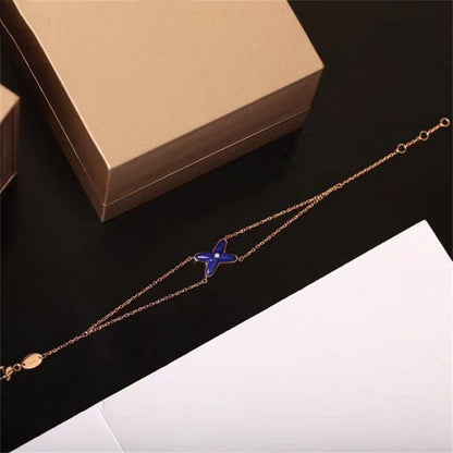 [Bling Jewelrys ]Hollow Design Four-Leaf Clover Flower Shape Bracelet