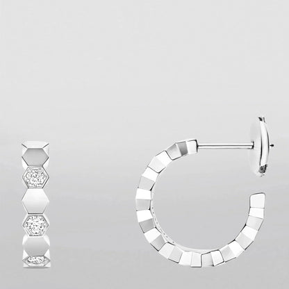 [Bling Jewelrys ]Hollow Design Four-Leaf Clover Flower Shape Earrings