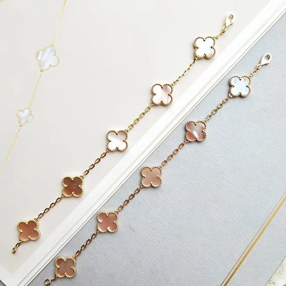 {
  "Bling Jewelrys": "ブリングジュエリー",
  "CLOVER 5 MOTIFS": "クローバー 5モチーフ",
  "PINK MOP BRACELET COLLECTION": "ピンクMOPブレスレットコレクション"
}