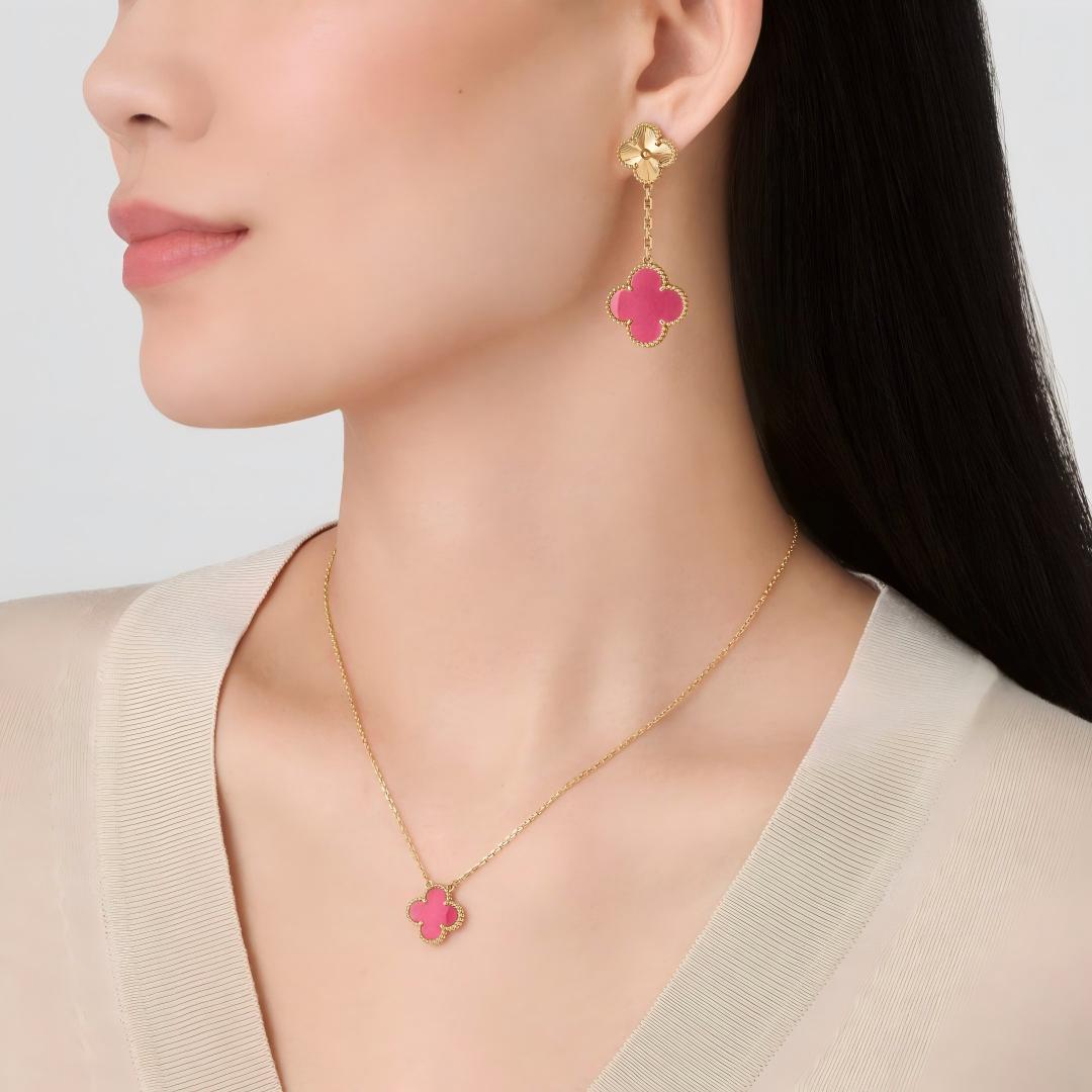 [Bling Jewelrys]NEW CLOVER 2 MOTIF PINK ENAMEL EARRINGS