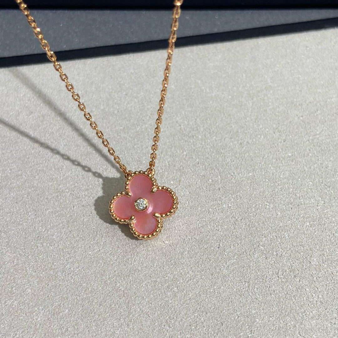[Bling Jewelrys ]CLOVER 15MM DIAMOND PINK MOP NECKLACE