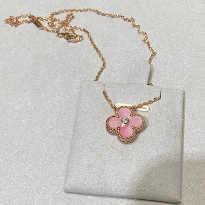 [Bling Jewelrys ]CLOVER 15MM DIAMOND PINK MOP NECKLACE