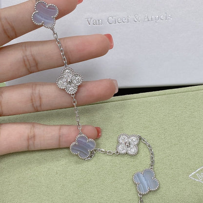 [Bling Jewelrys ] CLOVER 5 MOTIF PURPLE CHALCEDONY BRACELET COLLECTION