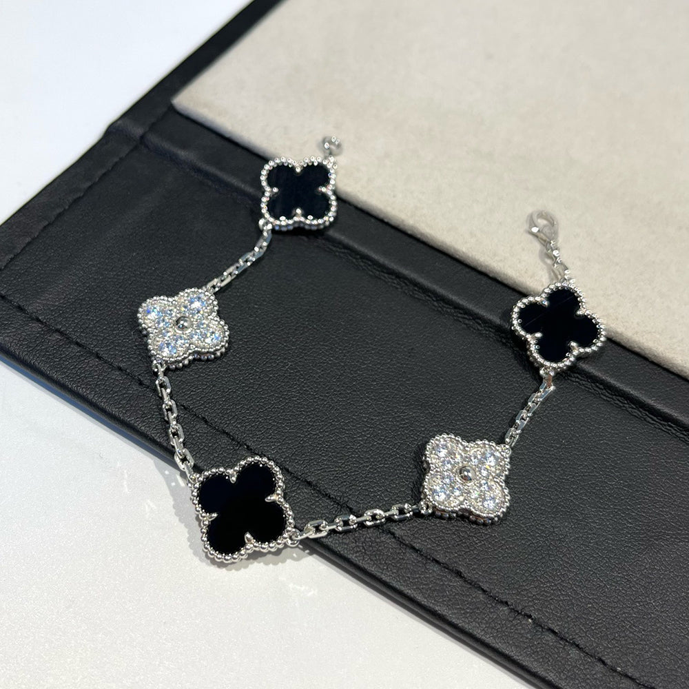 [Bling Jewelrys ] クローバー 5モチーフ オニキスブレスレット コレクション