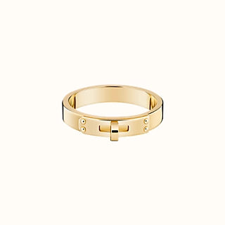 {
  "Bling Jewelrys": "ブリングジュエリー",
  "KELLY MEDIUM RING": "ケリー ミディアム リング"
}