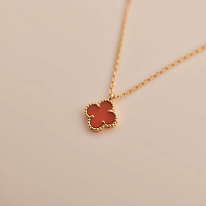 [Bling Jewelrys ]CLOVER MINI 9.5MM WHITE CARNELIANS NECKLACE