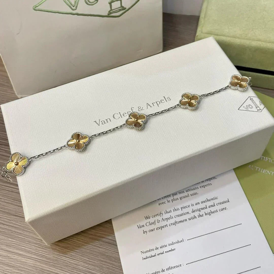 [Bling Jewelrys ] CLOVER 5 MOTIF LASER BRACELET COLLECTION