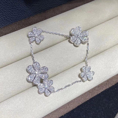 {
"Bling Jewelrys ": "Bling Jewelrys ",
"FRIVOLE SILVER 5 FLOWERS BRACELET": "FRIVOLE SILBER 5-BLUMEN-ARMBAND"
}