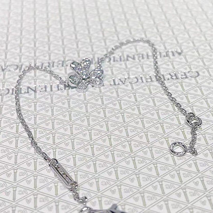 {
  "Bling Jewelrys": "Bling Jewelry",
  "FRIVOLE SILVER FLOWER DIAMOND BRACELET": "FRIVOLE SILBER BLUMEN DIAMANTARMBAND"
}