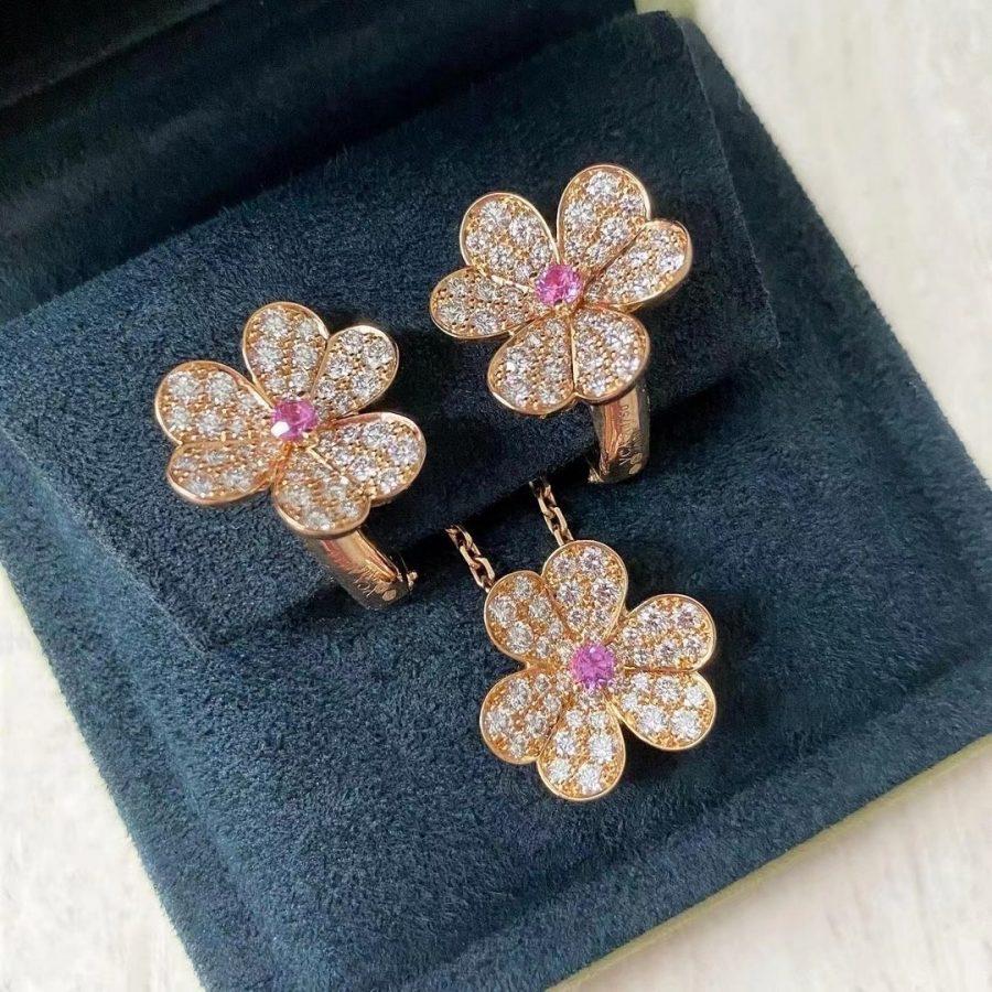 [Bling Jewelrys ]FRIVOLE ROSÉGOLD BLUMEN-DIAMANT-HALSKETTE