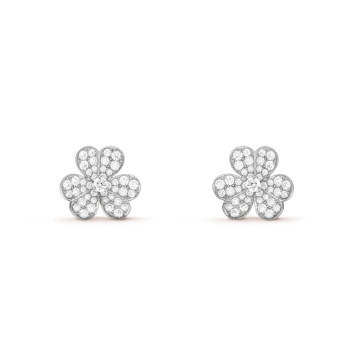 {"Bling Jewelrys ": "ブリング・ジュエリー FRIVOLE シルバー フラワー ダイヤモンドピアス"}