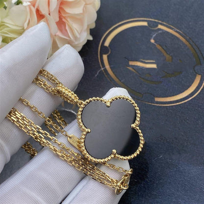 {
"Bling Jewelrys": "Bling Jewelry",
"CLOVER 25MM GOLD ONYX BIG CLOVER NECKLACE": "KLEEBLATT 25MM GOLD ONYX GROSSE KLEEBLATT-HALSKETTE"
}