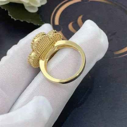 [Bling Jewelrys ]CLOVER WHITE MOP RING