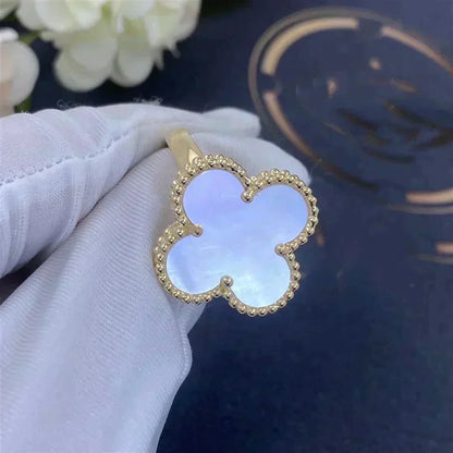 [Bling Jewelrys ]CLOVER WHITE MOP RING