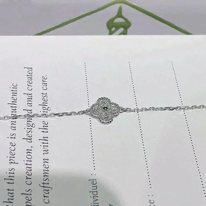 {
  "Bling Jewelrys": "ブリング・ジュエリー",
  "CLOVER  SINGLE FLOWER BRACELET SILVER": "クローバー シングルフラワー ブレスレット シルバー"
}