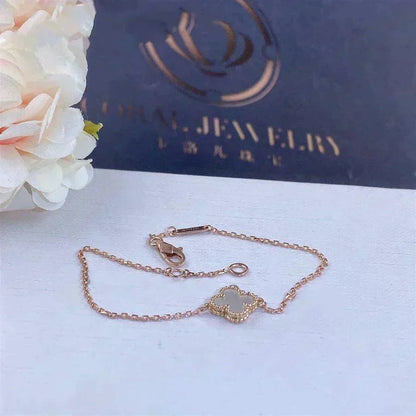 [Bling Jewelry] KLEEBATT-ARMBAND MIT EINZELNER WEISSER MUTTERPERLENBLÜTE