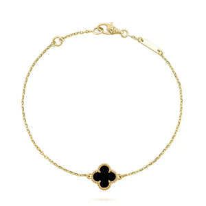 {
"Bling Jewelrys": "ブリング・ジュエリー",
"CLOVER ONYX SINGLE FLOWER BRACELET": "クローバー オニキス シングル フラワー ブレスレット"
}