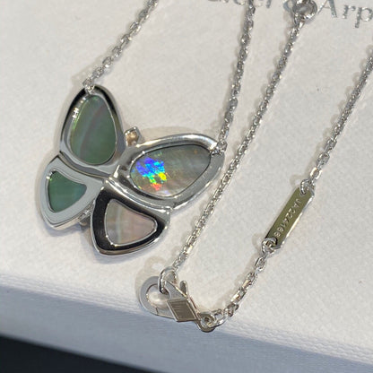 [Bling Jewelrys ]GROSSER SCHMETTERLINGS-SILBERANHÄNGER DIAMANT-HALSKETTE