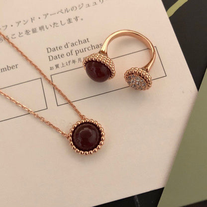 {
  "Bling Jewelrys": "ブリングジュエリー",
  "PERLEE COULEURS DIAMOND ROSE GOLD BETWEEN THE FINGER RING": "ペルレ クルール ダイヤモンド ローズゴールド ビトウィーン・ザ・フィンガー リング"
}