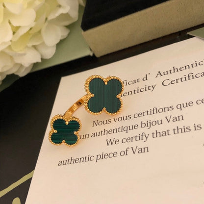 [Bling Jewelrys ]CLOVER BETWEEN THE FINGER RING