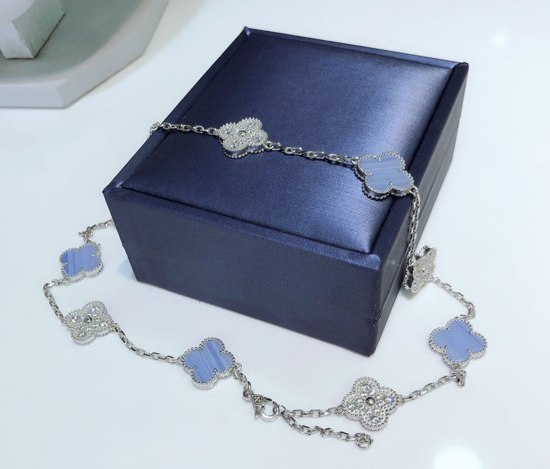 [Bling Jewelrys ]CLOVER 10 MOTIFS CHALCEDONY DIAMONDS SILVER NECKLACE
