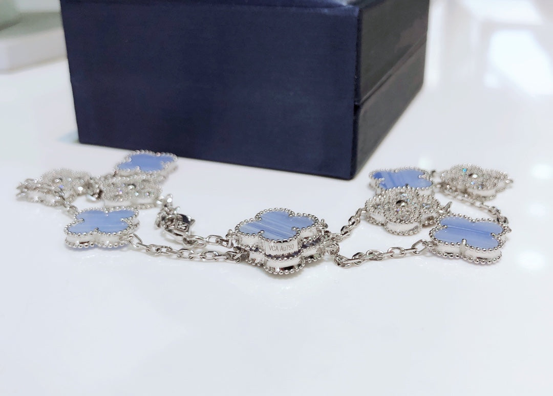 [Bling Jewelrys ]CLOVER 10 MOTIFS CHALCEDONY DIAMONDS SILVER NECKLACE