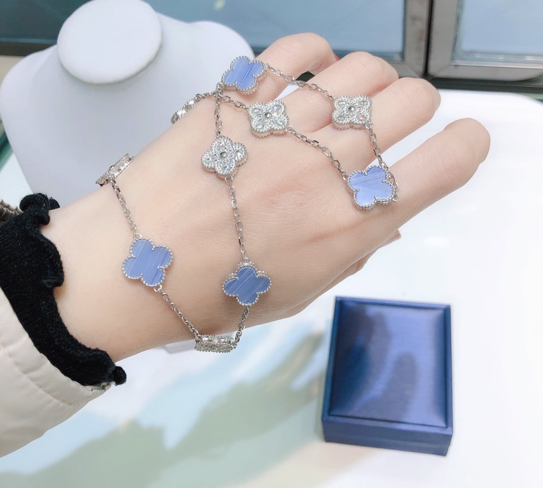 [Bling Jewelrys ]CLOVER 10 MOTIFS CHALCEDONY DIAMONDS SILVER NECKLACE