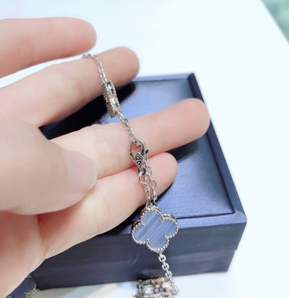 [Bling Jewelrys ]CLOVER 10 MOTIFS CHALCEDONY DIAMONDS SILVER NECKLACE