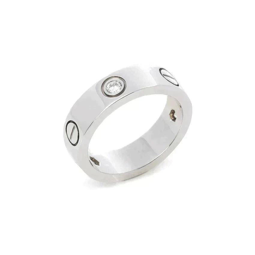 {
"Bling Jewelrys ": "Bling Jewelrys ",
"LOVE RING 5.5MM 3 DIAMONDS SILVER": "LIEBESRING 5,5MM 3 DIAMANTEN SILBER"
}