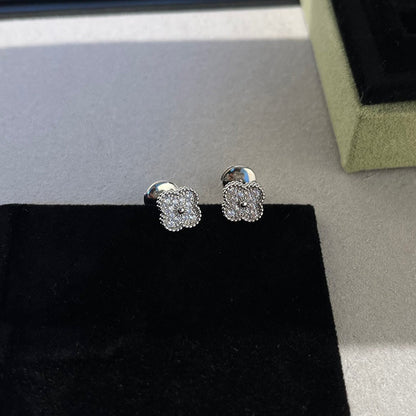 [Bling Jewelrys ]CLOVER MINI DIAMOND STUD EARRINGS