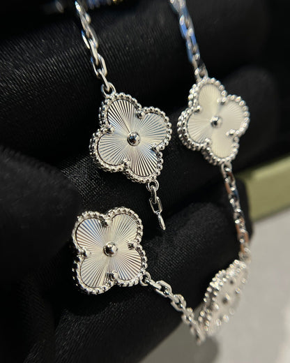 [Bling Jewelrys] KOLLEKTION: CLOVER 5 MOTIV LASER-ARMBAND